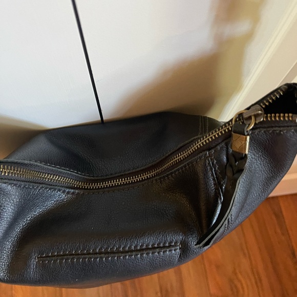 Cute leather Sak purse - Picture 4 of 6